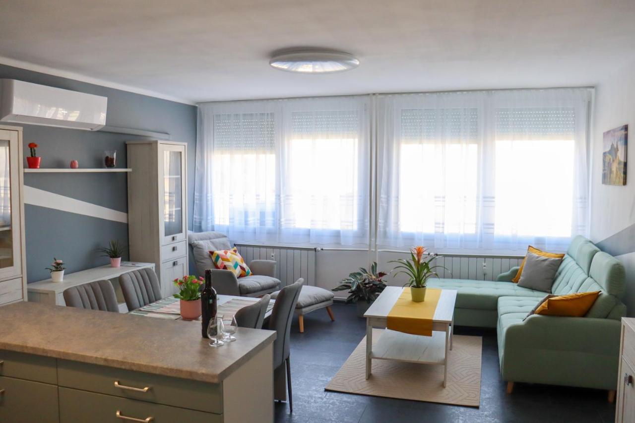 SalgótarjánKrisztina Apartman公寓 外观 照片