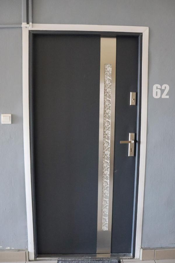 SalgótarjánKrisztina Apartman公寓 外观 照片